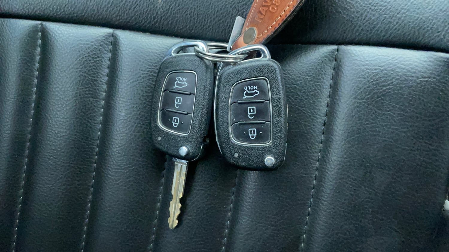 Used 2018 Hyundai Creta E Plus 1.6 Petrol Petrol Manual extra CAR KEY VIEW