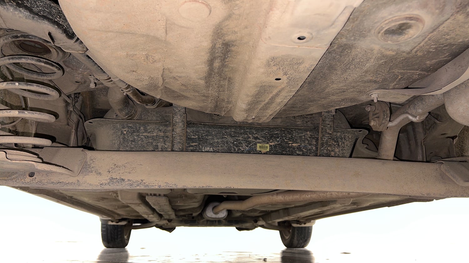 Used 2016 Hyundai Grand i10 Asta AT 1.2 Kappa VTVT (O) Petrol Automatic extra REAR UNDERBODY VIEW (TAKEN FROM REAR)