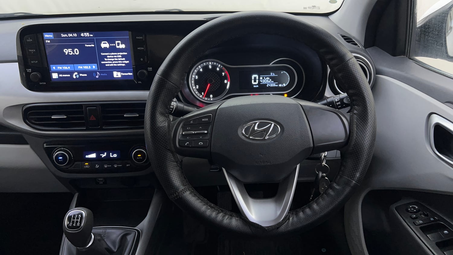 Used 2022 Hyundai Grand i10 Nios Sportz 1.2 Kappa VTVT Petrol Manual interior STEERING VIEW