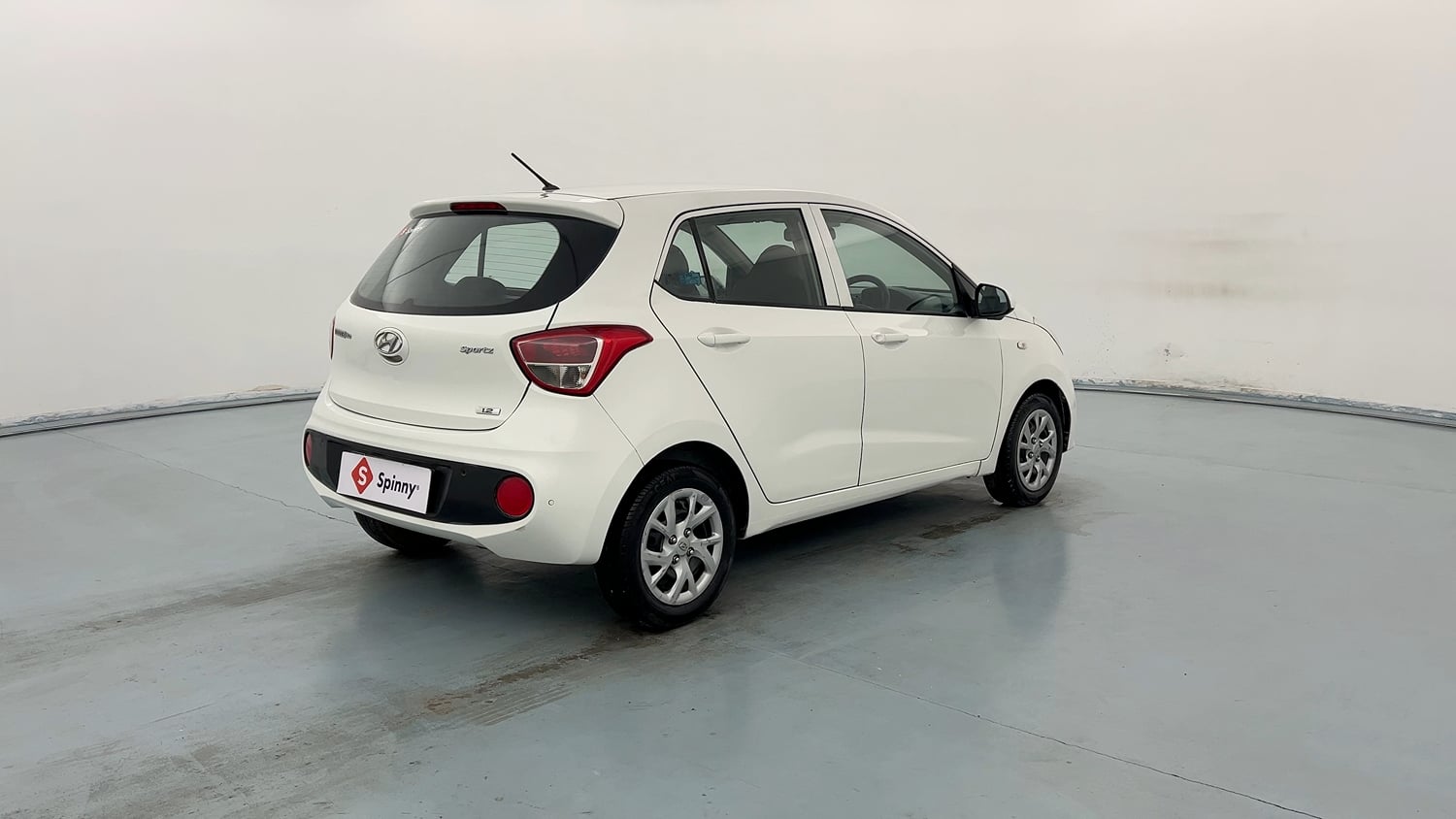 Used 2018 Hyundai Grand i10 Sportz 1.2 Kappa VTVT Petrol Manual exterior RIGHT REAR CORNER VIEW