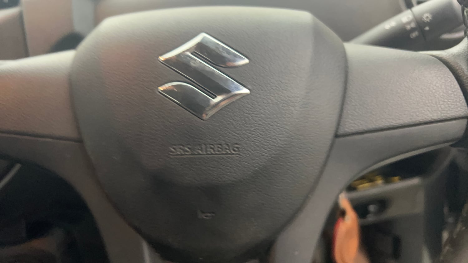 Used 2022 Maruti Suzuki S-Presso VXi (O) Petrol Manual top_features Airbags