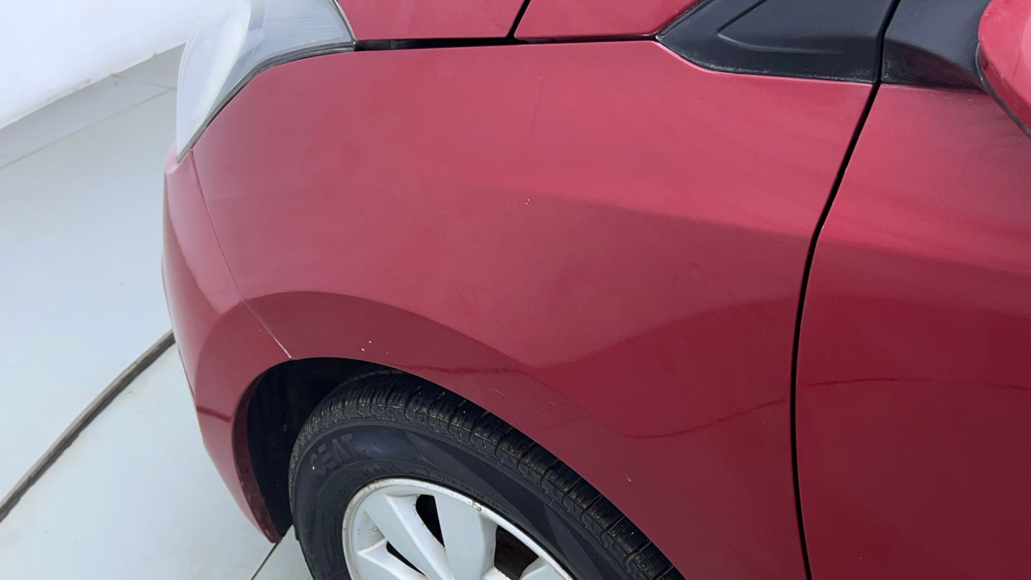 Used 2015 Hyundai Xcent SX 1.2 Petrol Manual dents MINOR SCRATCH