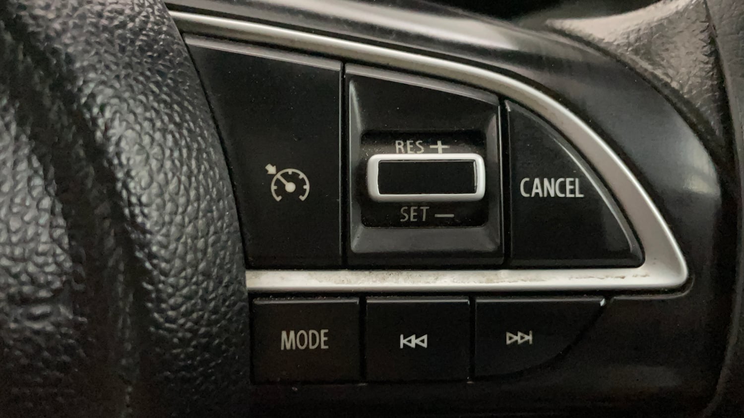 Used 2024 Maruti Suzuki Grand Vitara Zeta Plus Intelligent Hybrid eCVT Hybrid Automatic top_features Cruise control