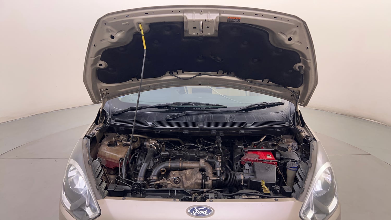 Used 2020 Ford Figo Aspire Titanium1.5 TDCi Diesel Manual engine ENGINE & BONNET OPEN FRONT VIEW