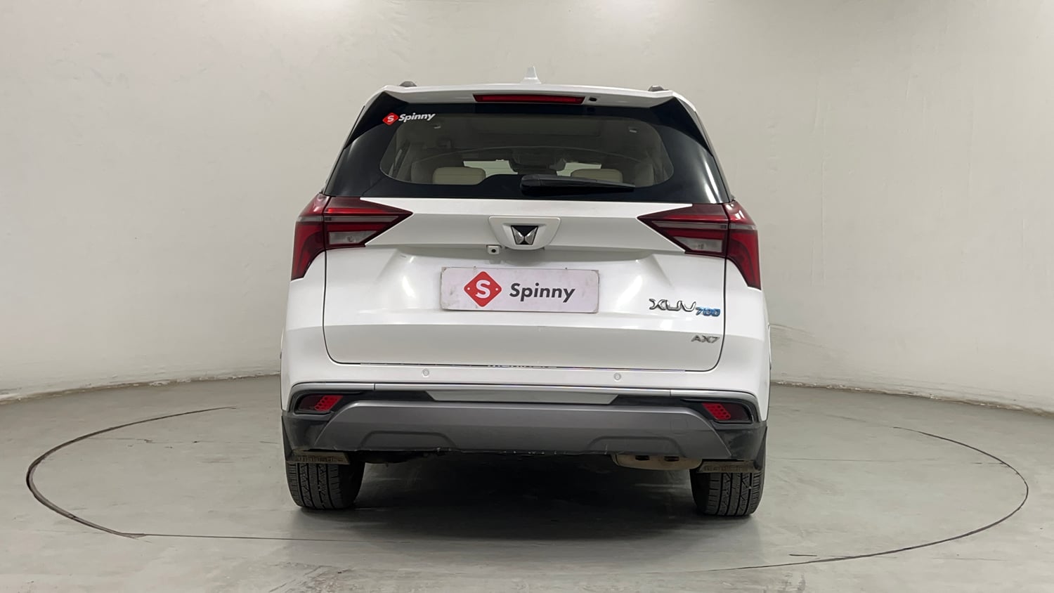 Used 2022 Mahindra XUV700 AX 7 Petrol AT 7 STR Petrol Automatic exterior BACK VIEW