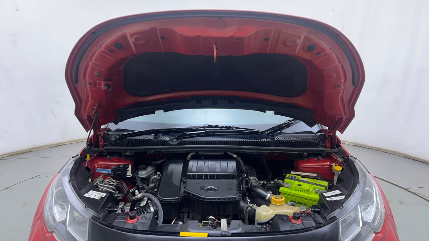 Used 2022 Tata Nexon XM (S) Diesel Diesel Manual engine ENGINE & BONNET OPEN FRONT VIEW