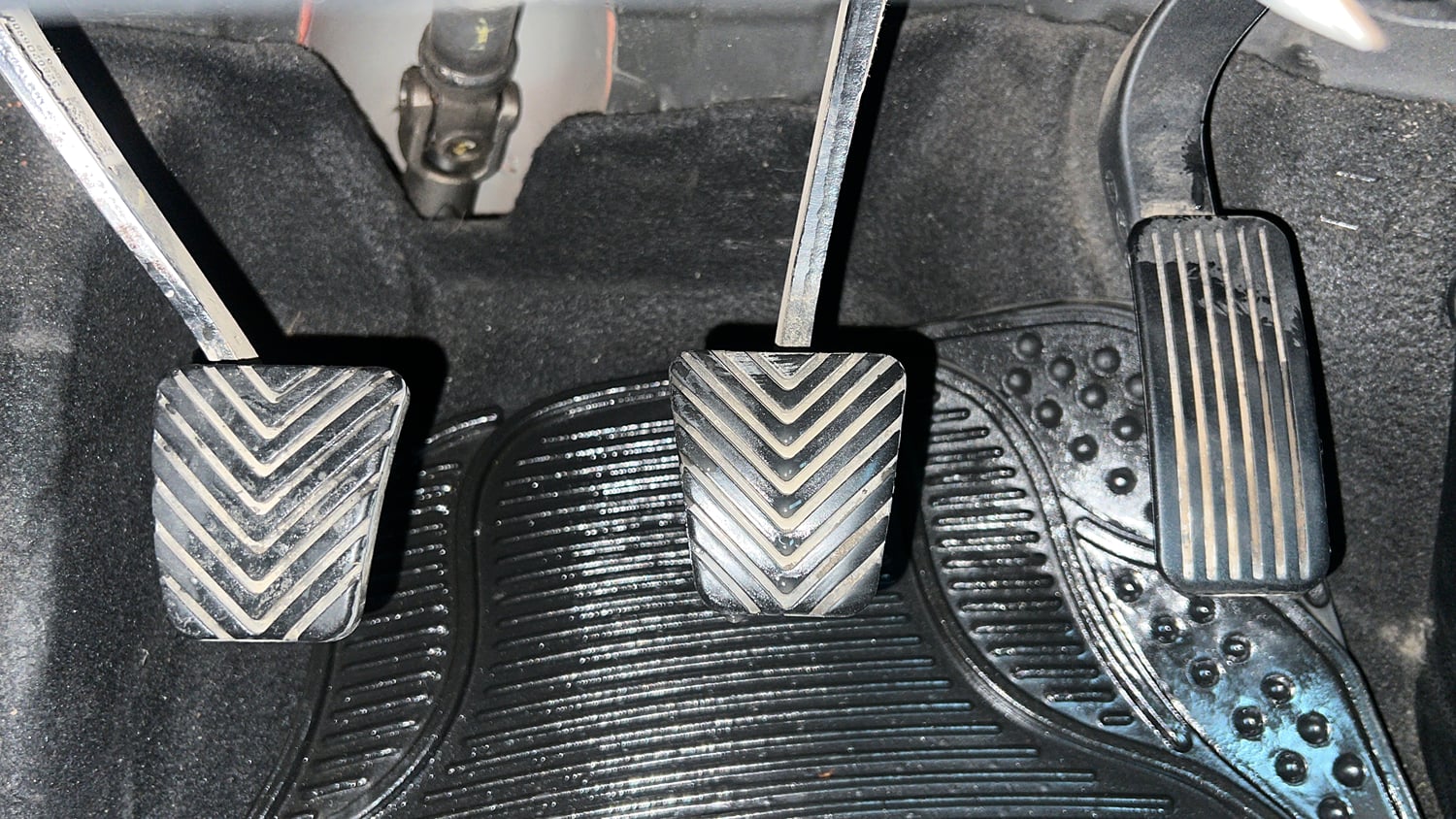 Used 2020 Kia Seltos HTK Plus 1.5 Petrol Manual interior PEDALS VIEW