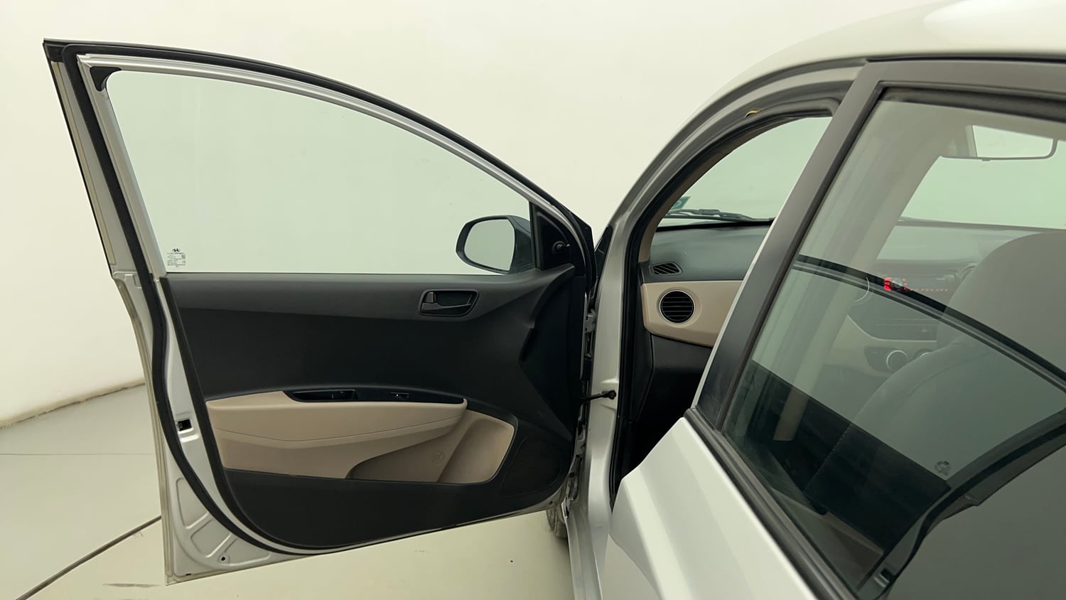 Used 2014 Hyundai Xcent Base 1.2 Petrol Manual interior LEFT FRONT DOOR OPEN VIEW