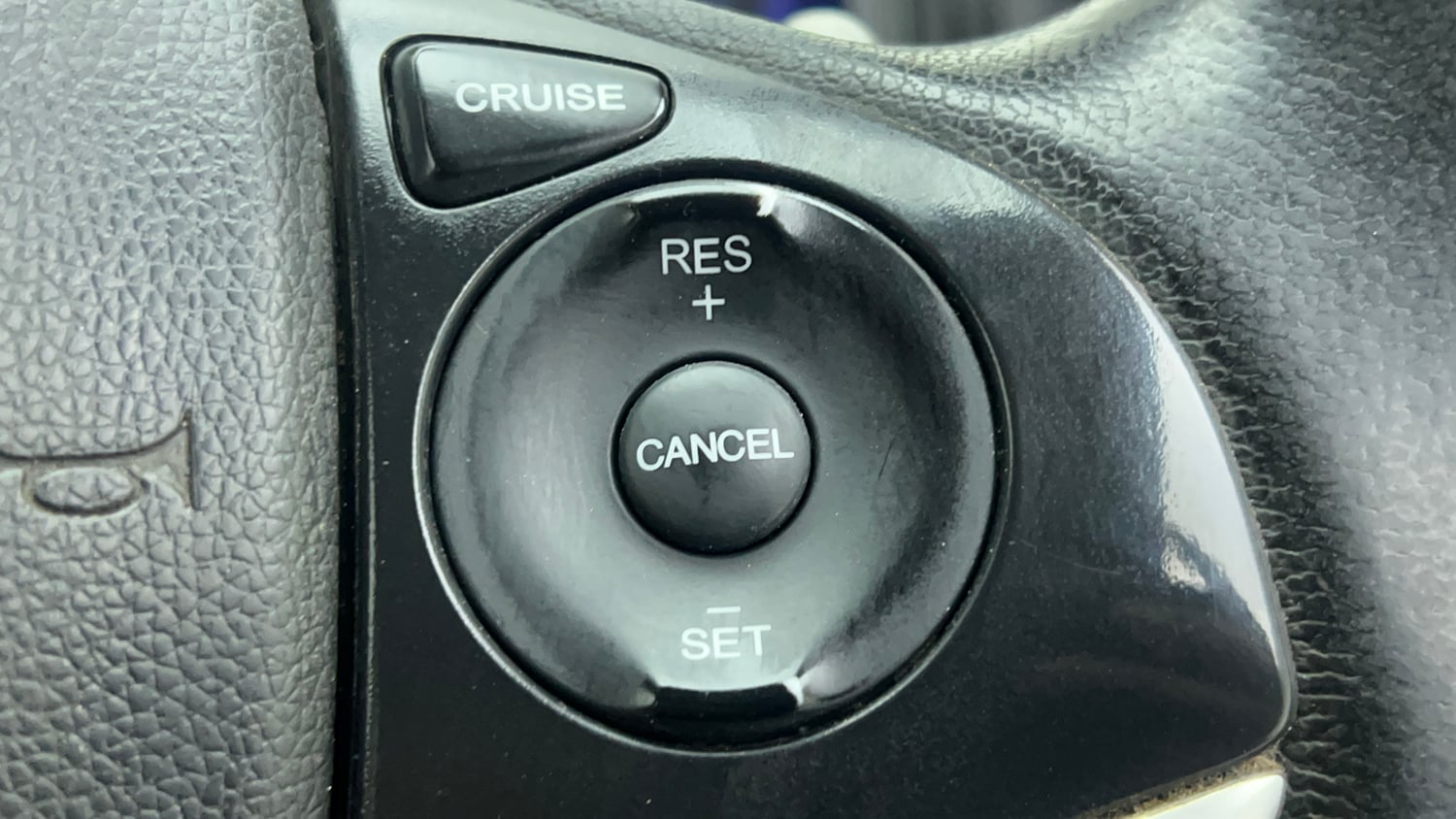 Used 2019 Honda Jazz VX CVT Petrol Petrol Automatic top_features Cruise control