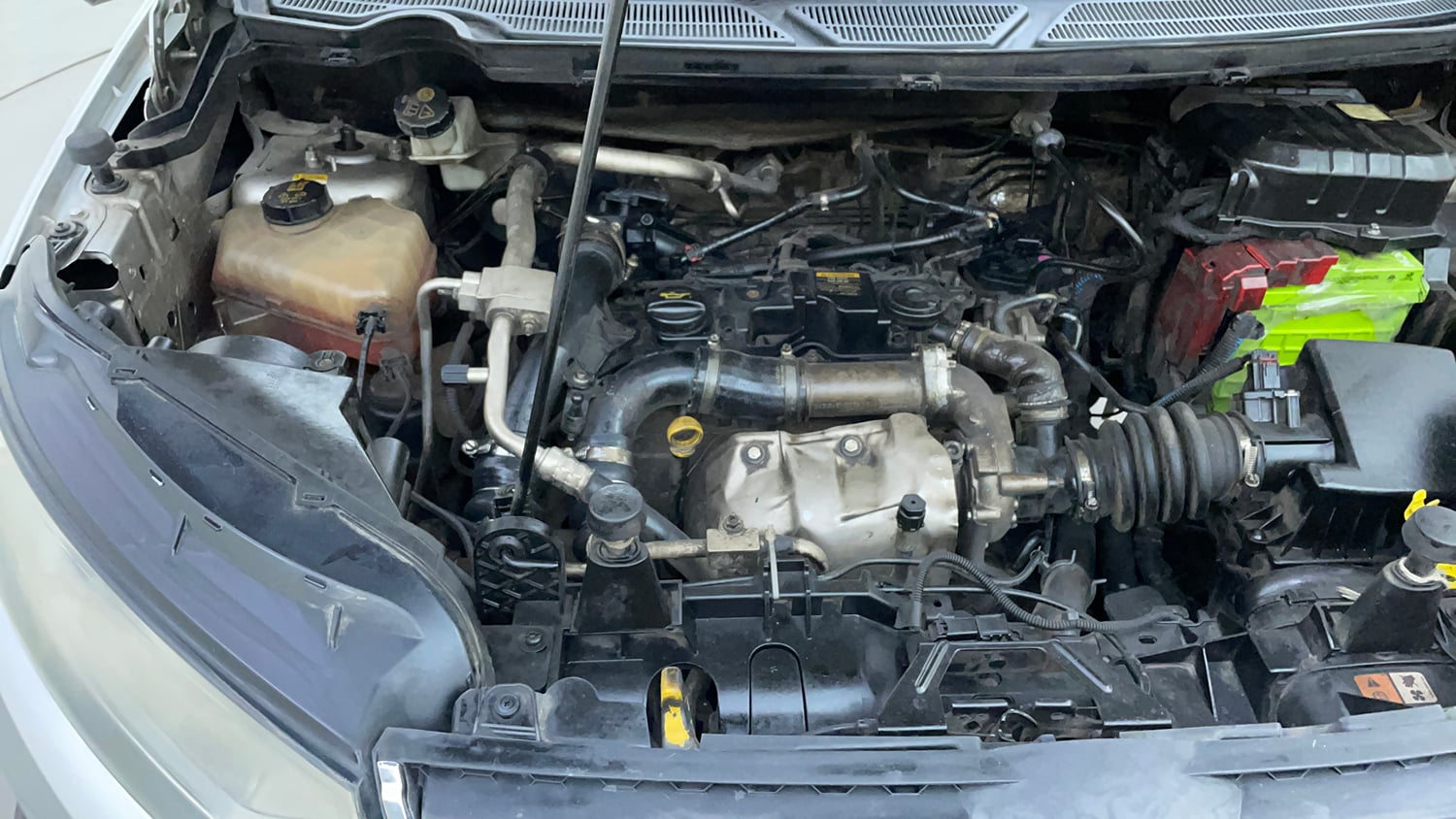 Used 2017 Ford EcoSport Titanium 1.5L TDCi Diesel Manual engine ENGINE RIGHT SIDE VIEW