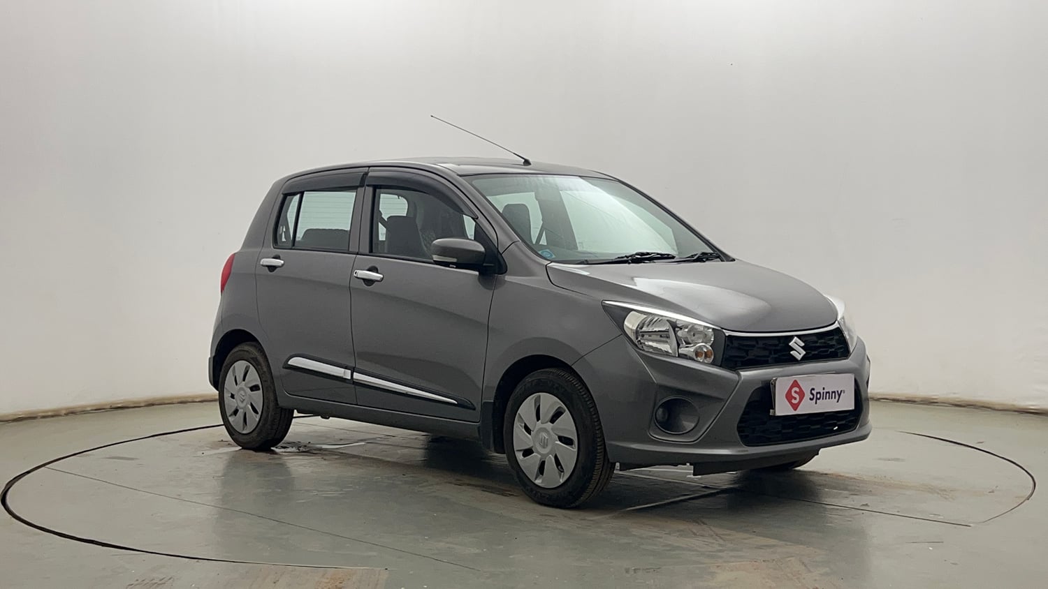 Used 2019 Maruti Suzuki Celerio ZXi (O) AMT Petrol Automatic exterior RIGHT FRONT CORNER VIEW