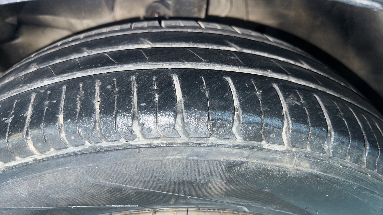 Used 2019 Honda Jazz VX CVT Petrol Petrol Automatic tyres LEFT FRONT TYRE TREAD VIEW