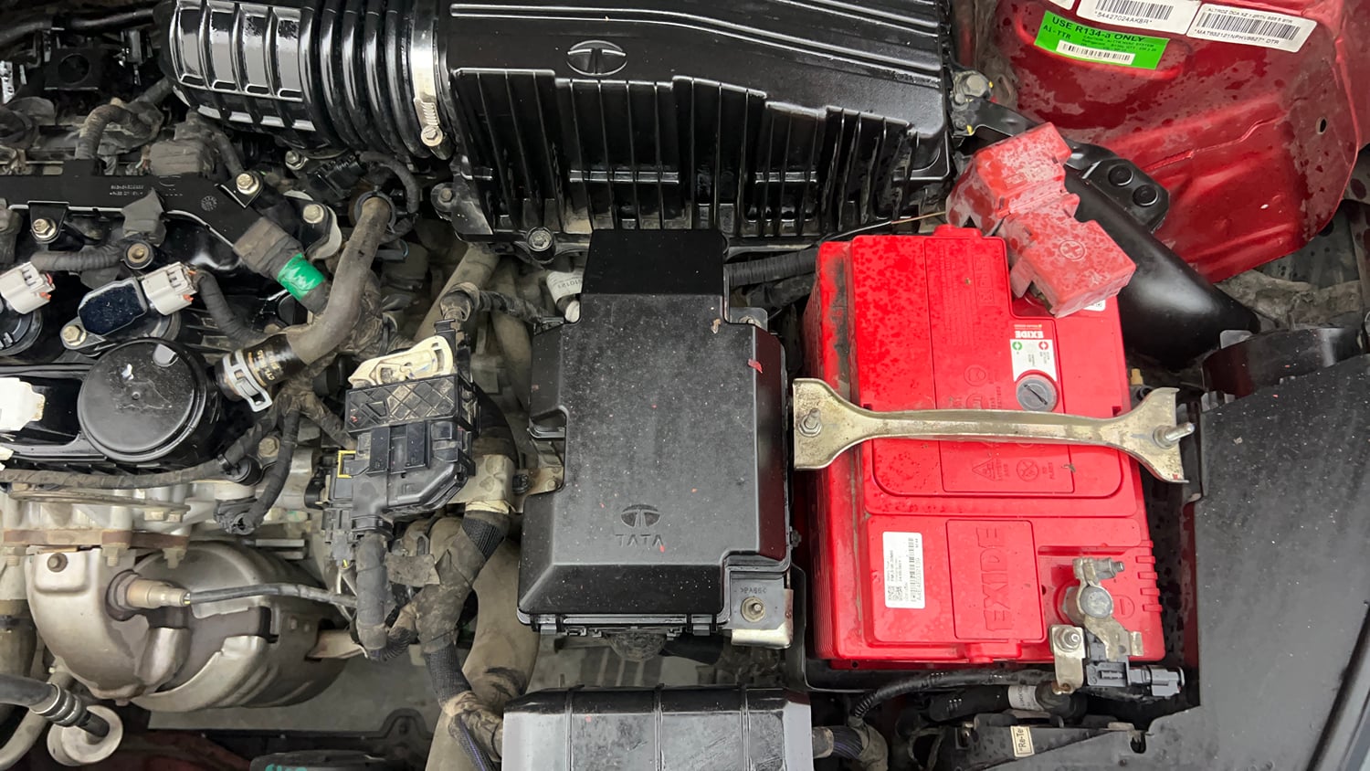 Used 2022 Tata Altroz XZA Petrol Petrol Automatic engine ENGINE LEFT SIDE VIEW