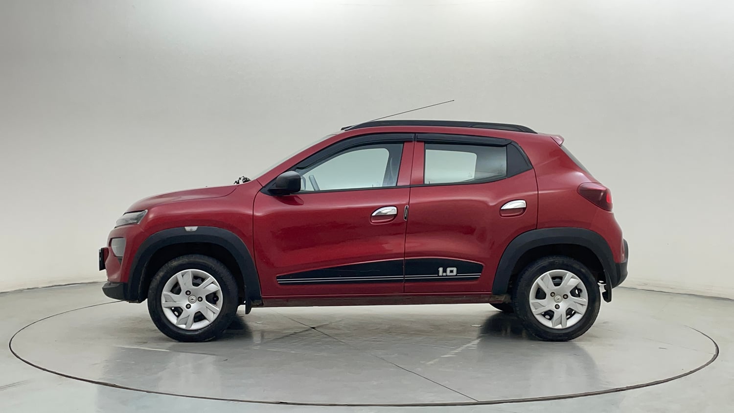 Used 2024 Renault Kwid RXL(O) 1.0 Petrol Manual exterior LEFT SIDE VIEW