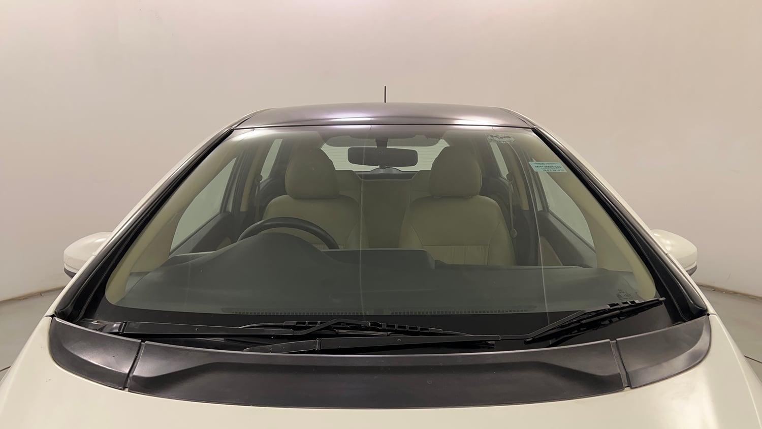 Used 2015 Honda Jazz SV Petrol Petrol Manual exterior FRONT WINDSHIELD VIEW