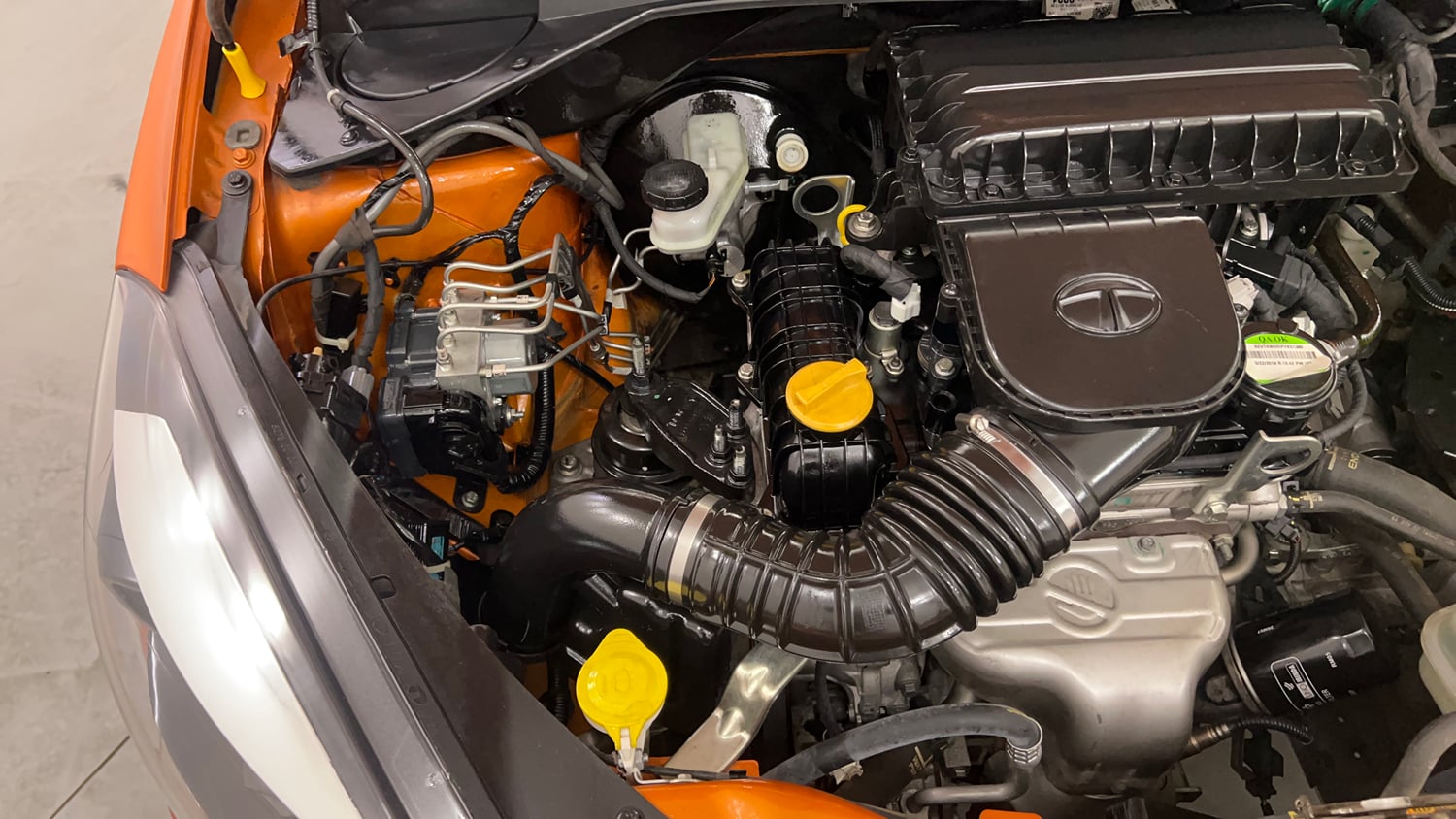 Used 2019 Tata Tiago Revotron XZA Plus Petrol Automatic engine ENGINE RIGHT SIDE VIEW