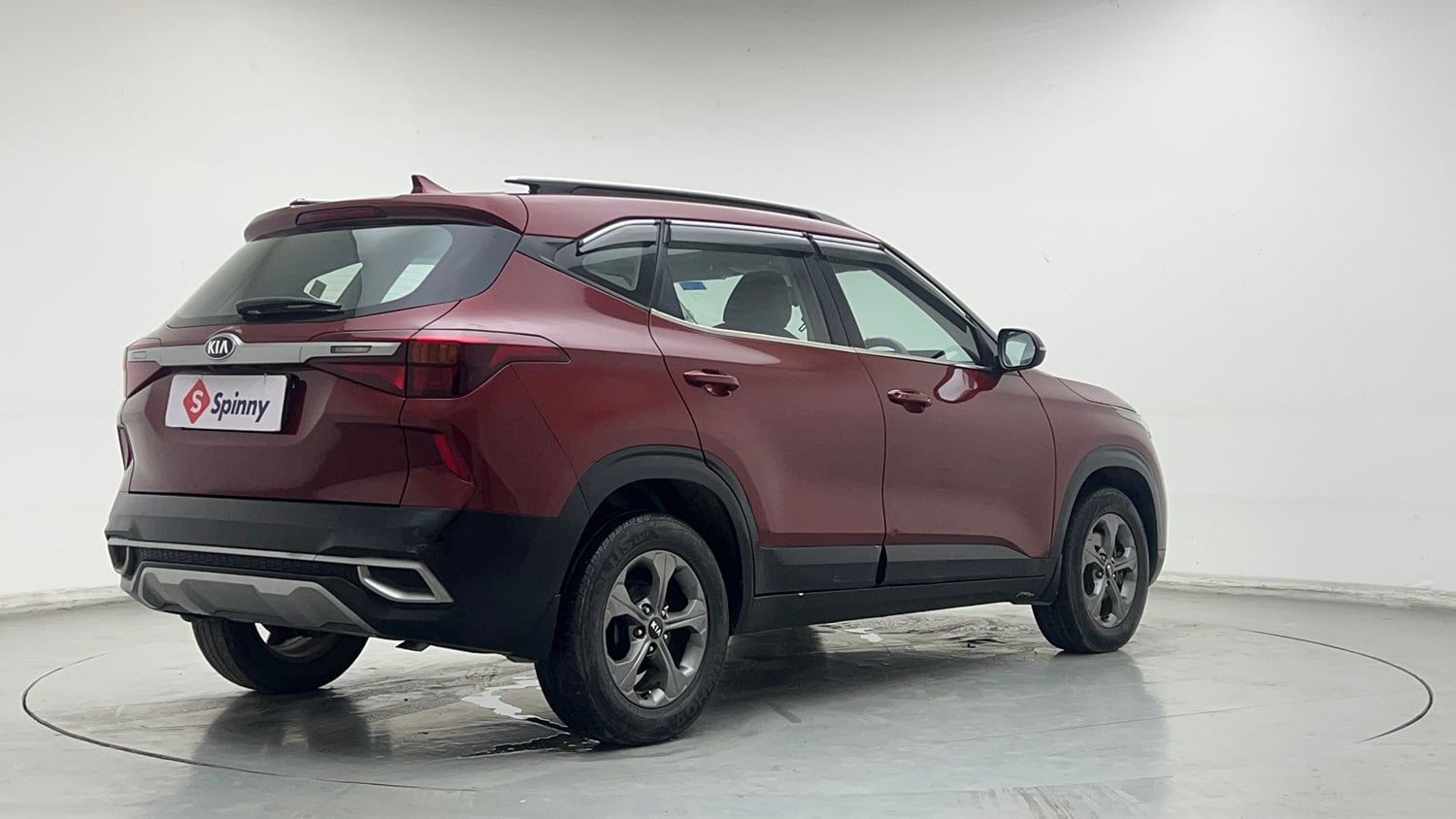 Used 2020 Kia Seltos HTK Plus 1.5 Petrol Manual exterior RIGHT REAR CORNER VIEW