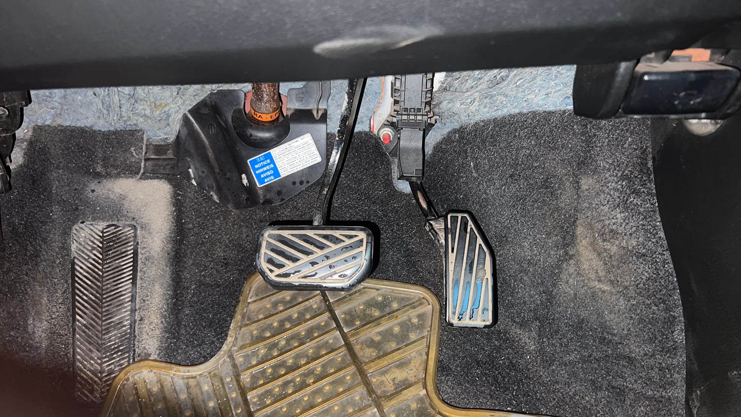Used 2017 Maruti Suzuki Baleno Zeta 1.2 AT Petrol Automatic interior PEDALS VIEW