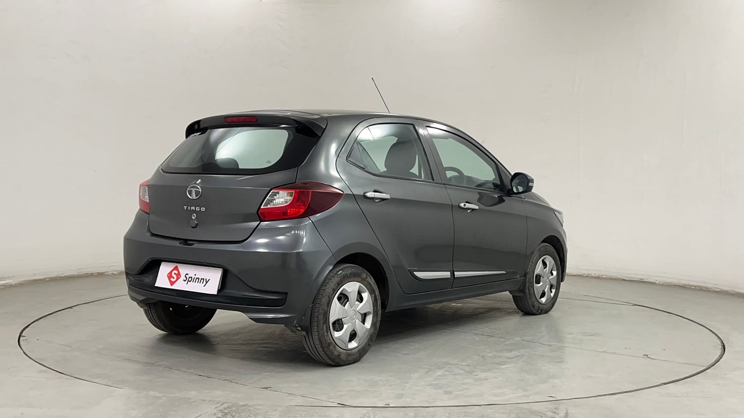 Used 2021 Tata Tiago XT Petrol Manual exterior RIGHT REAR CORNER VIEW