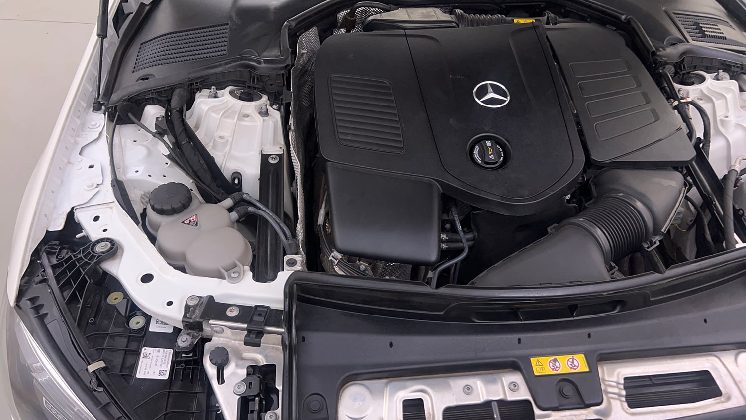 Used 2022 Mercedes-Benz C-Class C 200 Petrol Automatic engine ENGINE RIGHT SIDE VIEW