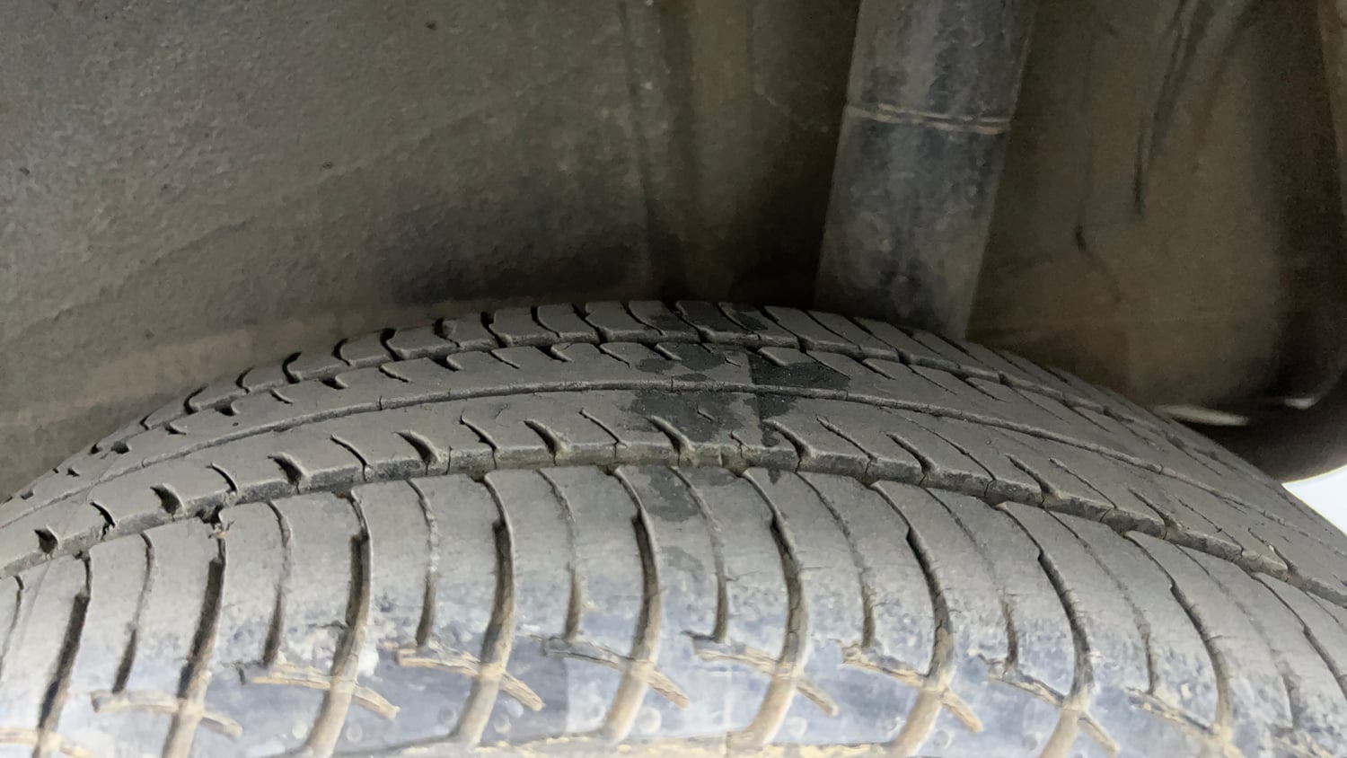 Used 2021 Maruti Suzuki Wagon R 1.0 VXi 1.0 Petrol Manual tyres LEFT REAR TYRE TREAD VIEW