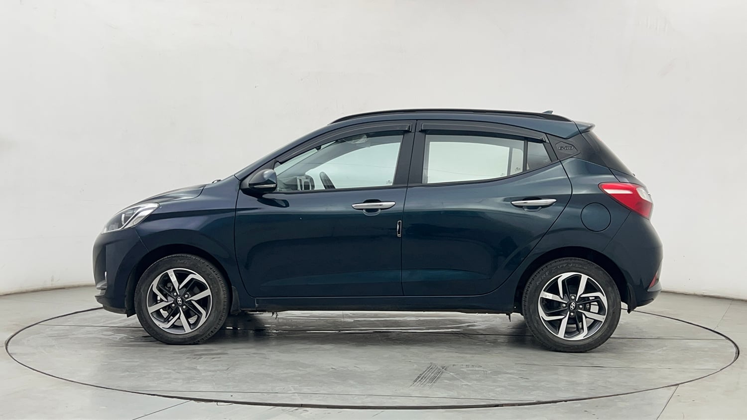 Used 2022 Hyundai Grand i10 Nios Asta AMT 1.2 Kappa VTVT Petrol Automatic exterior LEFT SIDE VIEW