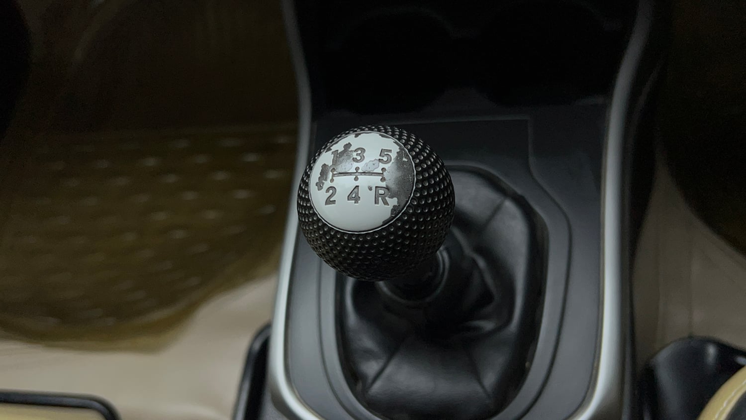 Used 2017 Honda City V Petrol Manual interior GEAR  KNOB VIEW