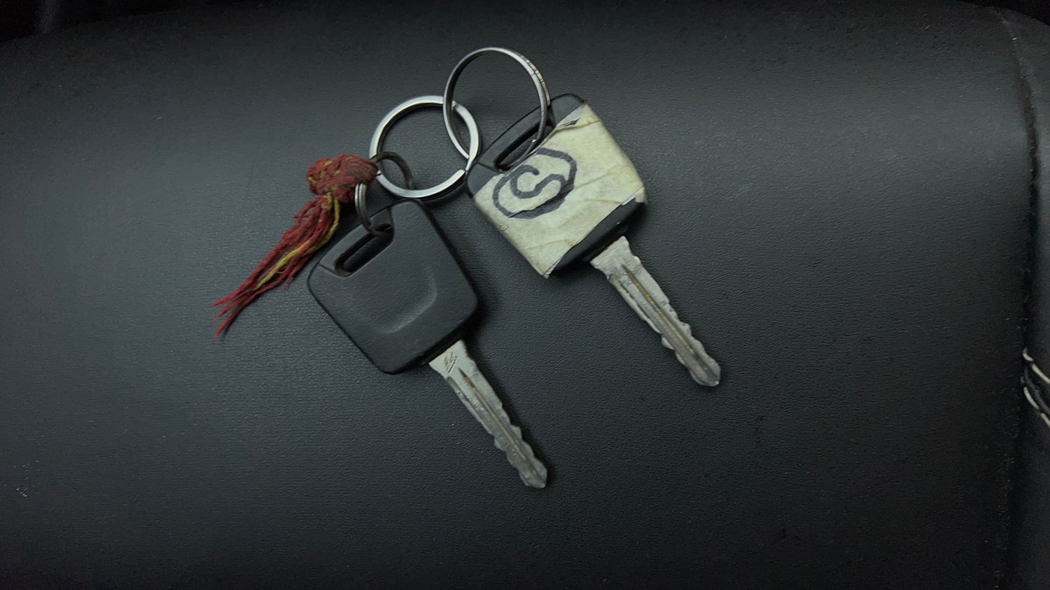 Used 2023 Nissan Magnite XE Petrol Manual extra CAR KEY VIEW