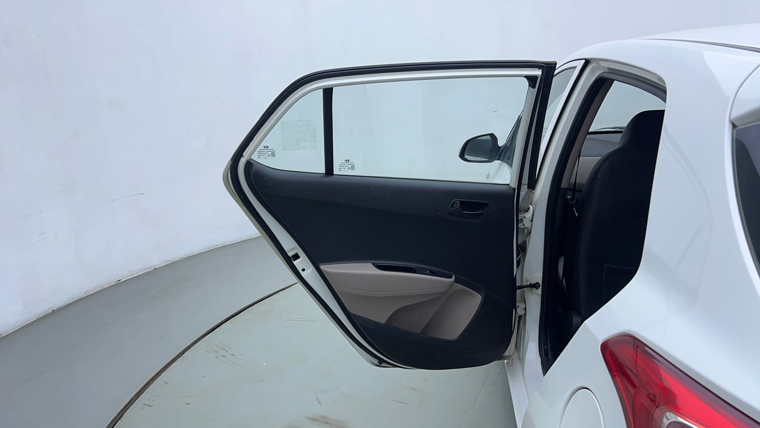 Used 2013 Hyundai Grand i10 Magna 1.2 Kappa VTVT Petrol Manual interior LEFT REAR DOOR OPEN VIEW