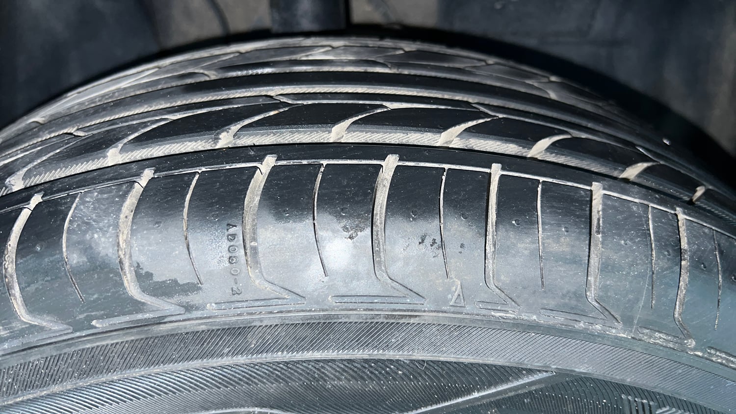 Used 2023 Tata Punch Pure MT Petrol Manual tyres RIGHT FRONT TYRE TREAD VIEW