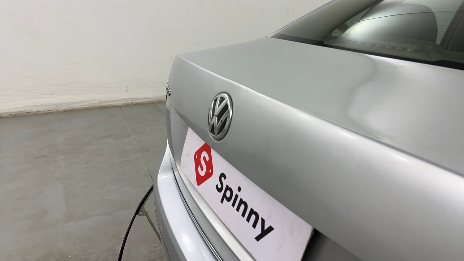 Used 2014 Volkswagen Vento Highline Diesel Diesel Manual dents MINOR DENT