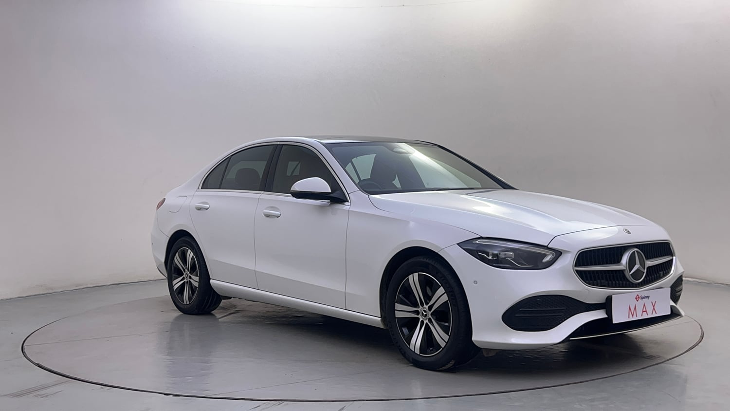 Used 2022 Mercedes-Benz C-Class C 200 Petrol Automatic exterior RIGHT FRONT CORNER VIEW