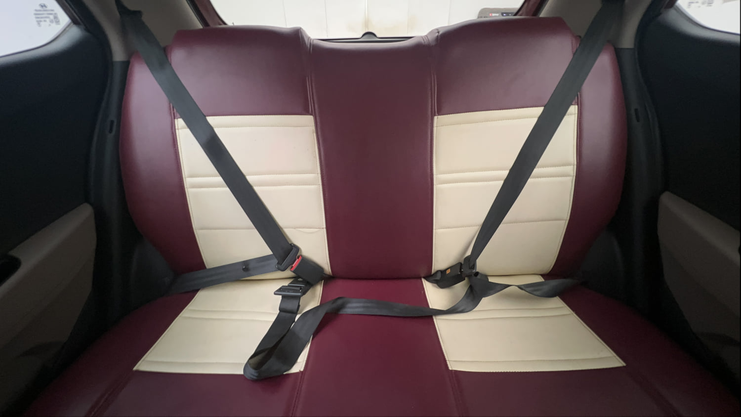 Used 2015 Hyundai Grand i10 Magna 1.2 Kappa VTVT Petrol Manual interior REAR SEAT CONDITION VIEW