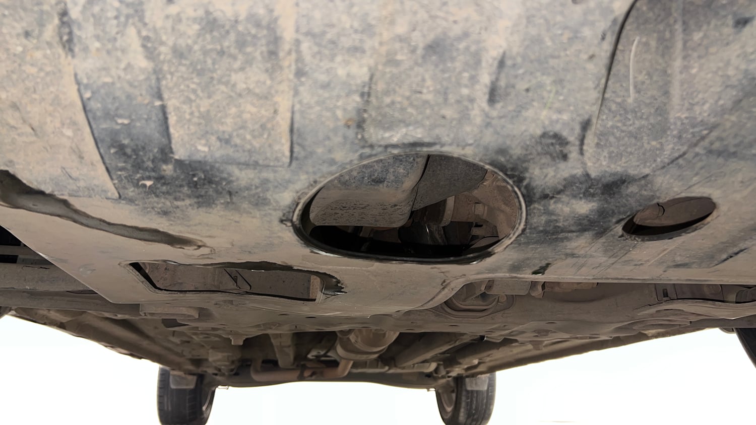 Used 2020 Hyundai Creta SX 1.5 Petrol Petrol Manual extra FRONT LEFT UNDERBODY VIEW