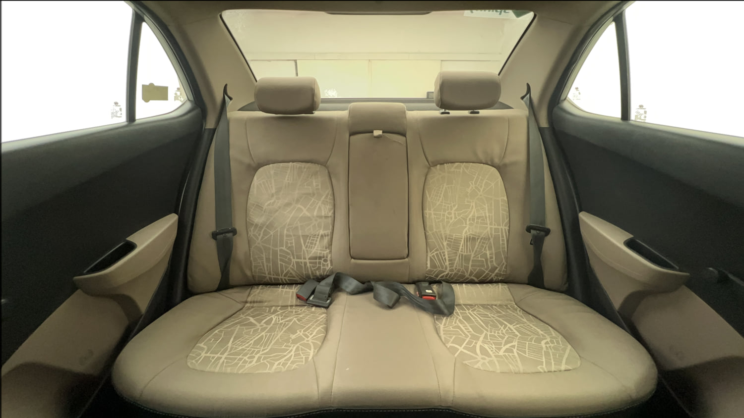 Used 2014 Hyundai Xcent Base 1.2 Petrol Manual interior REAR SEAT CONDITION VIEW