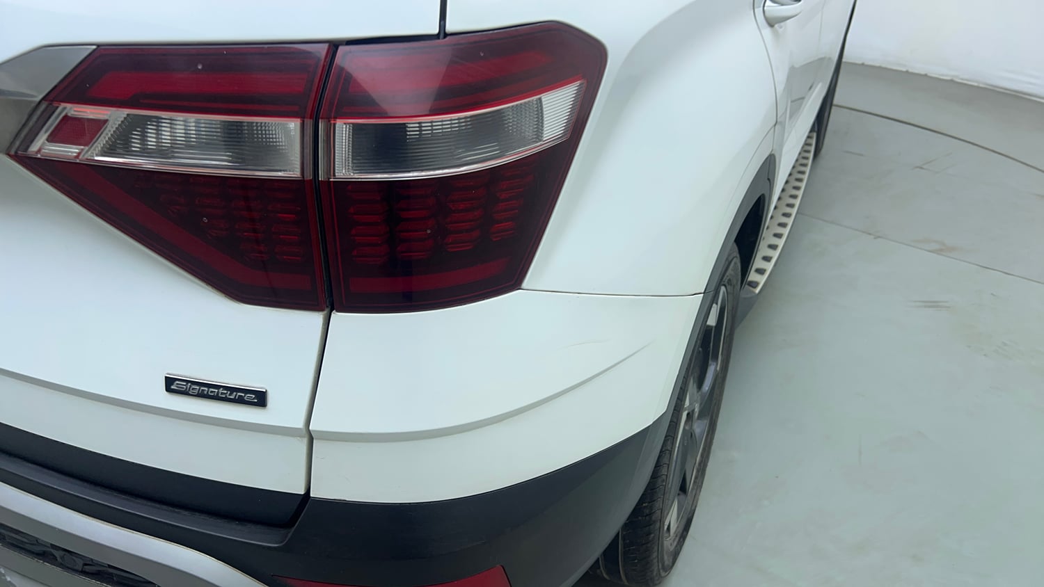 Used 2022 Hyundai Alcazar Signature (O) 6 STR 1.5 Diesel AT Diesel Automatic dents MINOR SCRATCH
