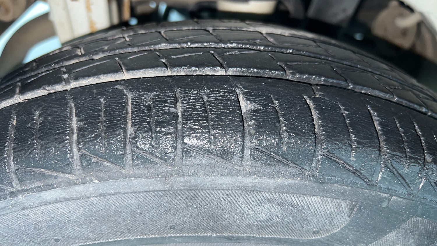 Used 2020 Maruti Suzuki Alto 800 LXi CNG Cng Manual tyres RIGHT REAR TYRE TREAD VIEW