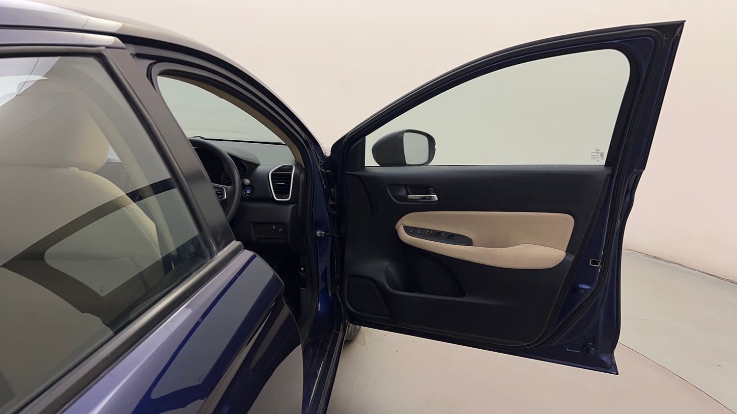 Used 2023 Honda City V Petrol MT Petrol Manual interior RIGHT FRONT DOOR OPEN VIEW