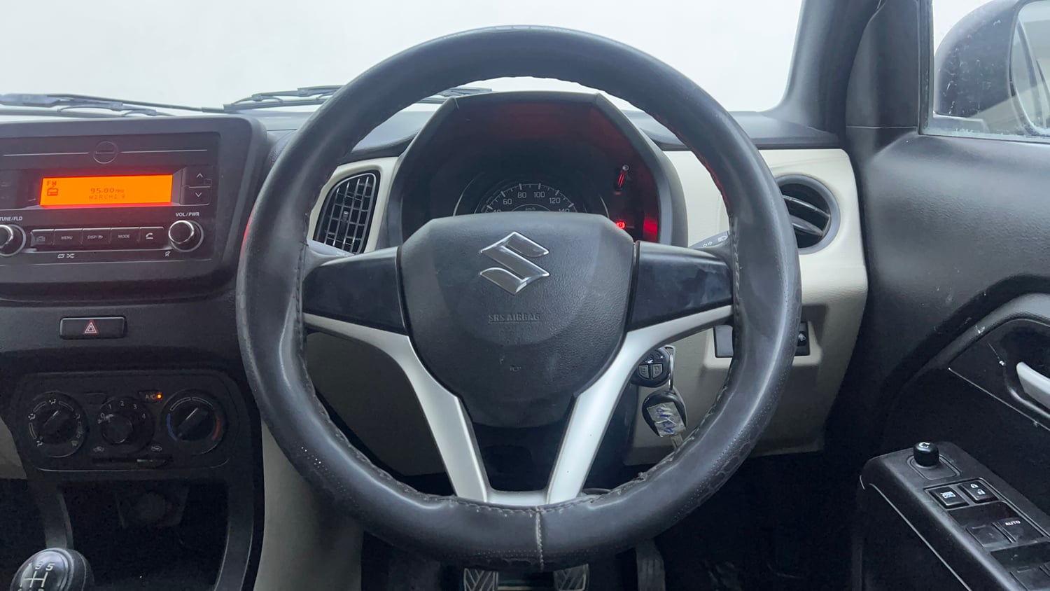 Used 2021 Maruti Suzuki Wagon R 1.0 VXi 1.0 Petrol Manual interior STEERING VIEW