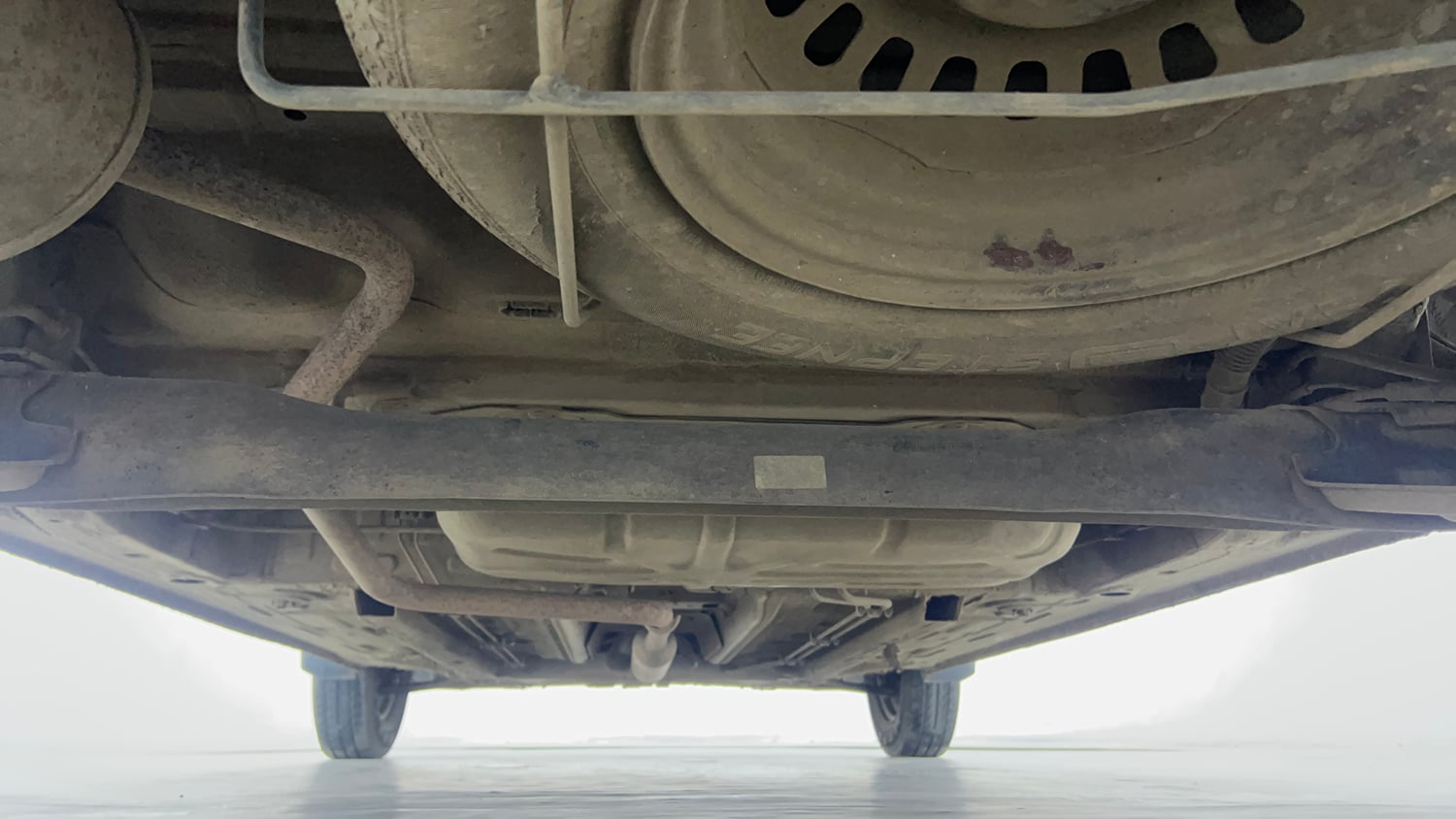 Used 2020 Renault Triber RXT Petrol Manual extra REAR UNDERBODY VIEW (TAKEN FROM REAR)