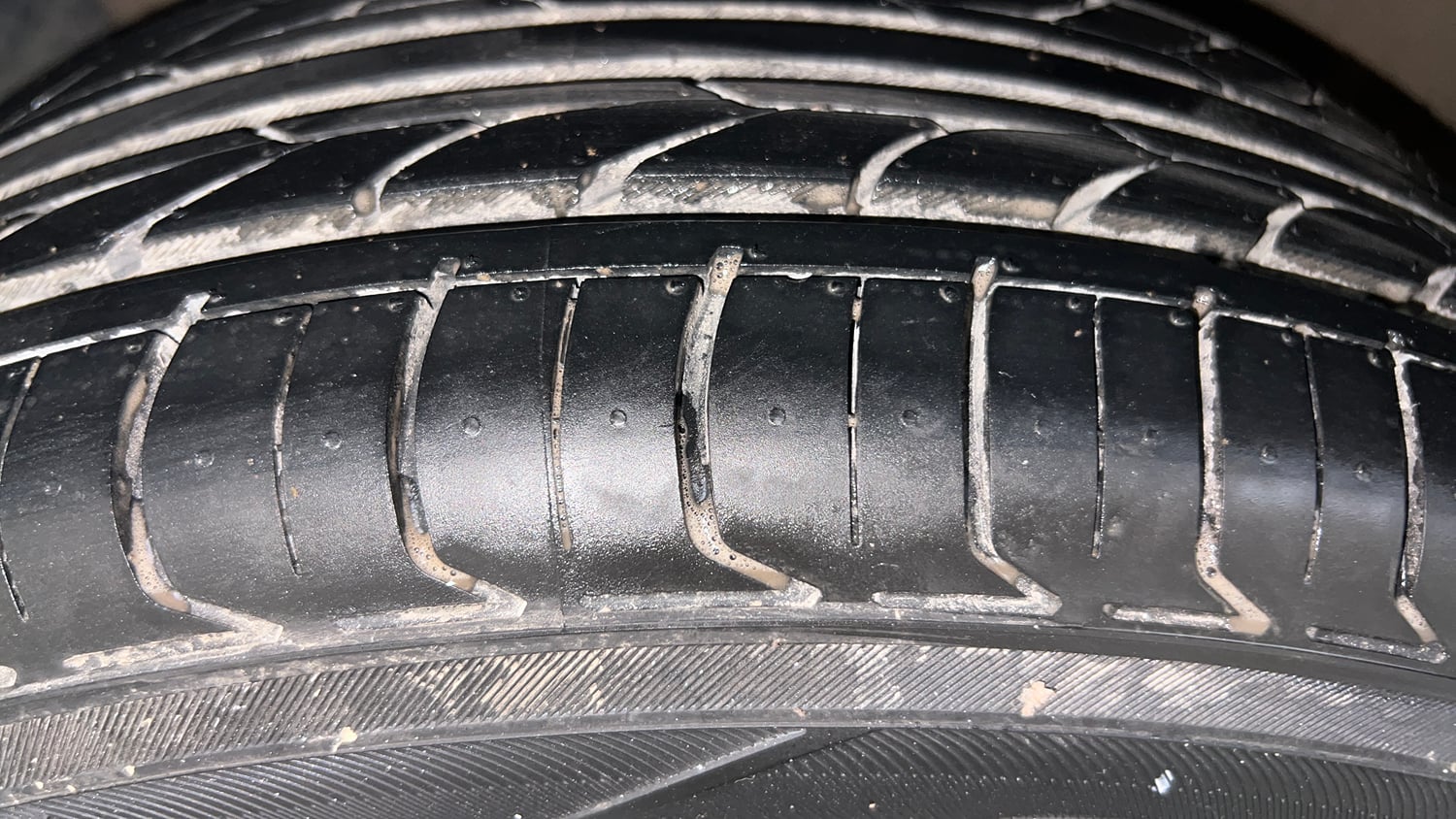 Used 2020 Hyundai Creta SX 1.5 Petrol Petrol Manual tyres LEFT FRONT TYRE TREAD VIEW