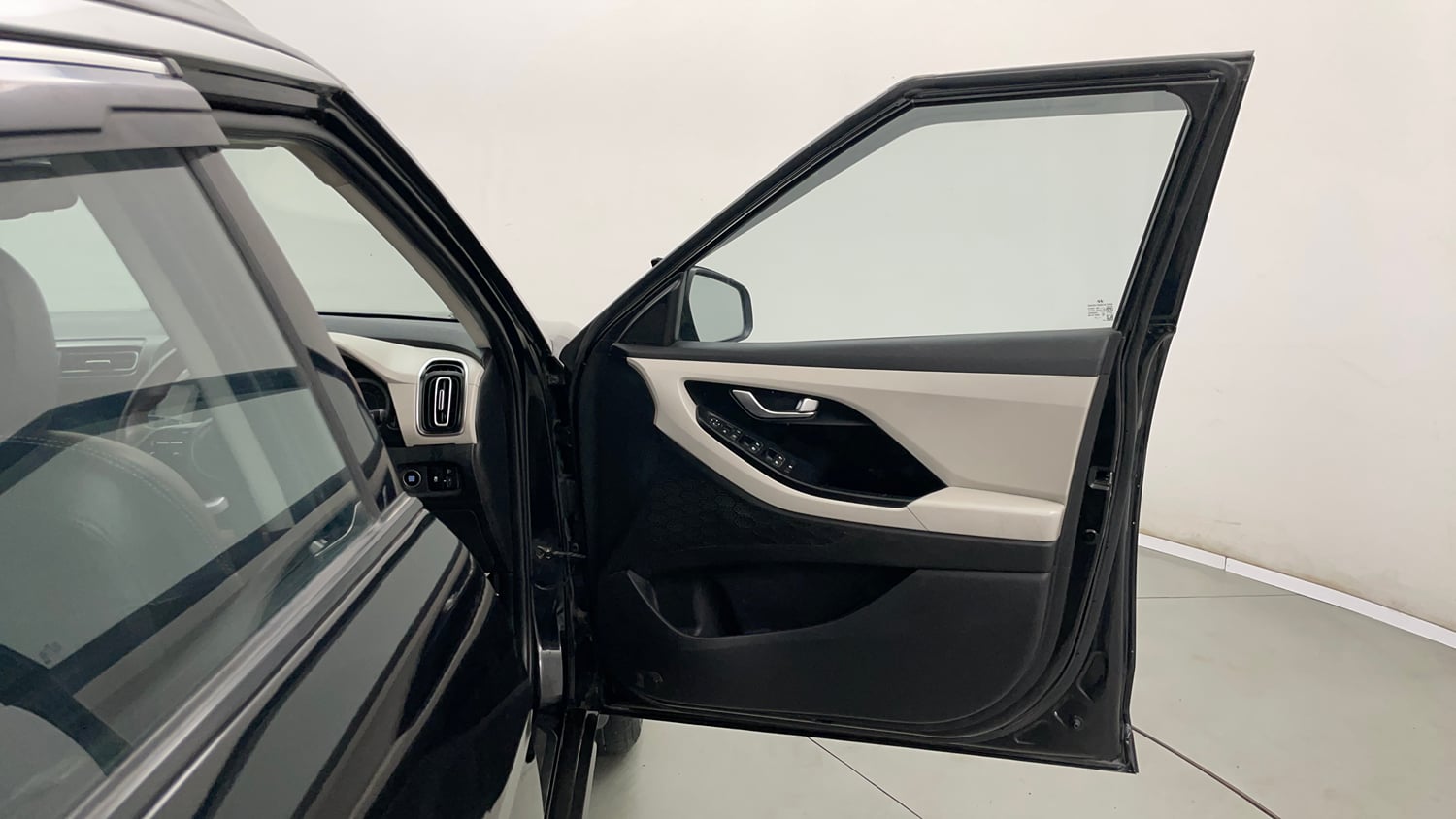 Used 2021 Hyundai Creta SX 1.5 Petrol Petrol Manual interior RIGHT FRONT DOOR OPEN VIEW