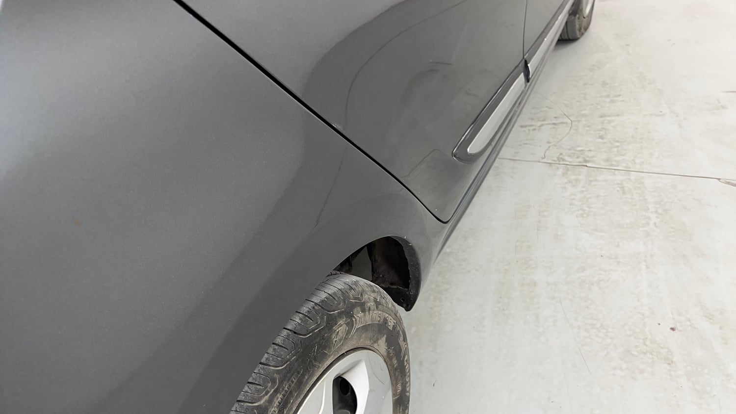 Used 2021 Tata Tiago XT Petrol Manual dents MINOR SCRATCH