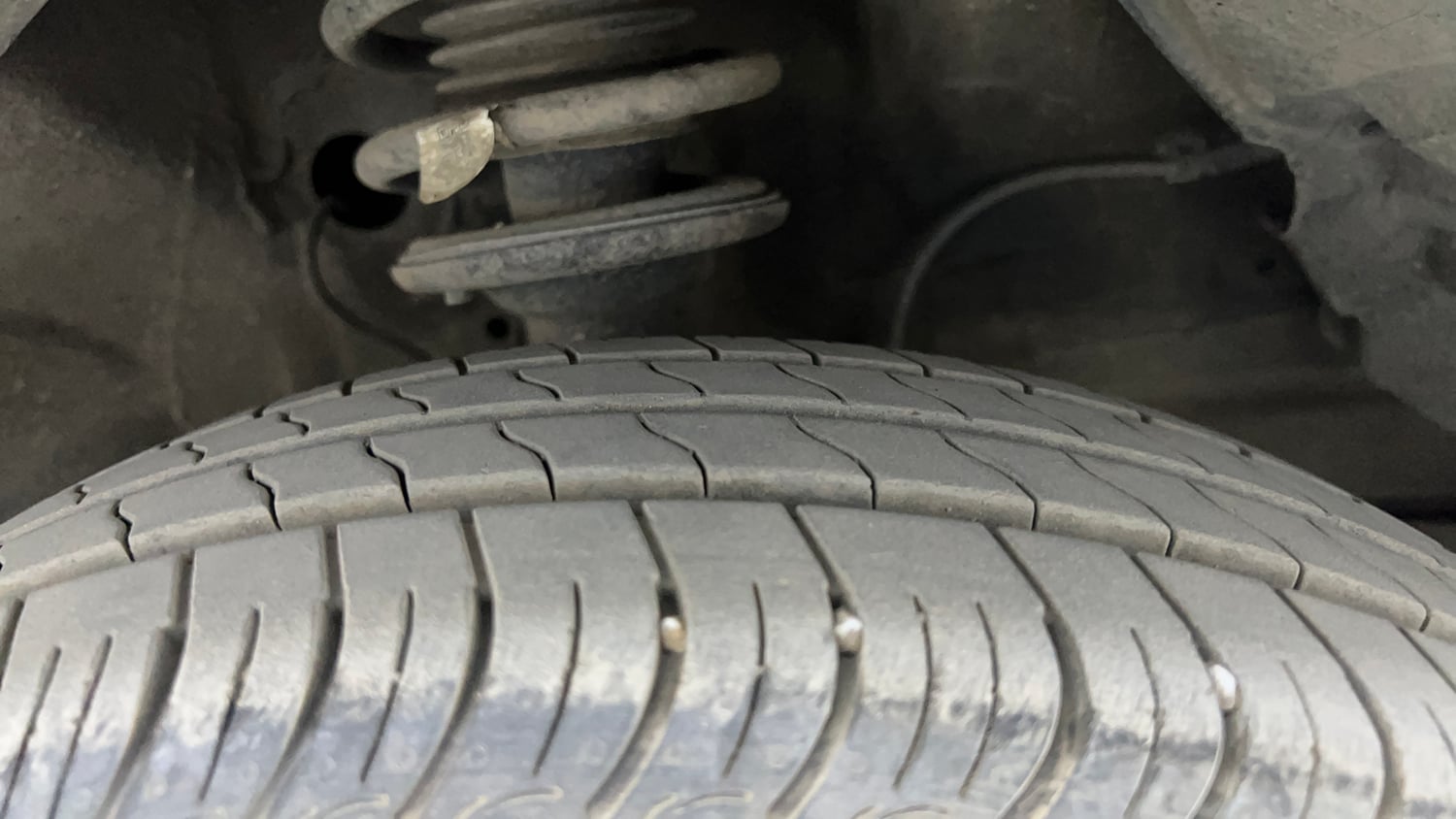Used 2020 Maruti Suzuki S-Presso VXi Petrol Manual tyres RIGHT FRONT TYRE TREAD VIEW