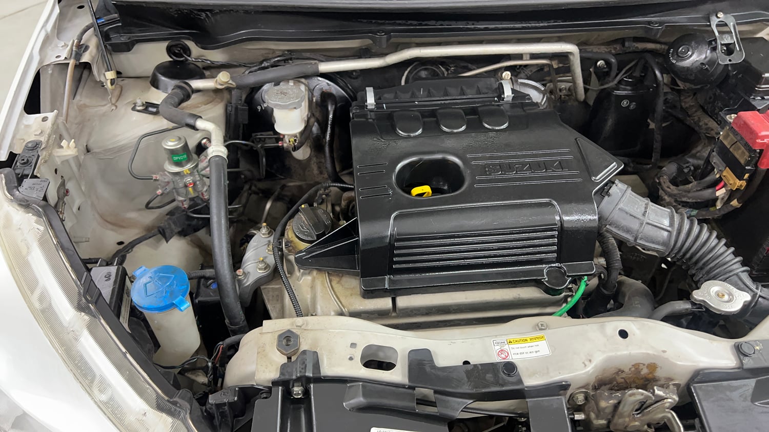 Used 2015 Maruti Suzuki Celerio VXi AMT Petrol Automatic engine ENGINE RIGHT SIDE VIEW