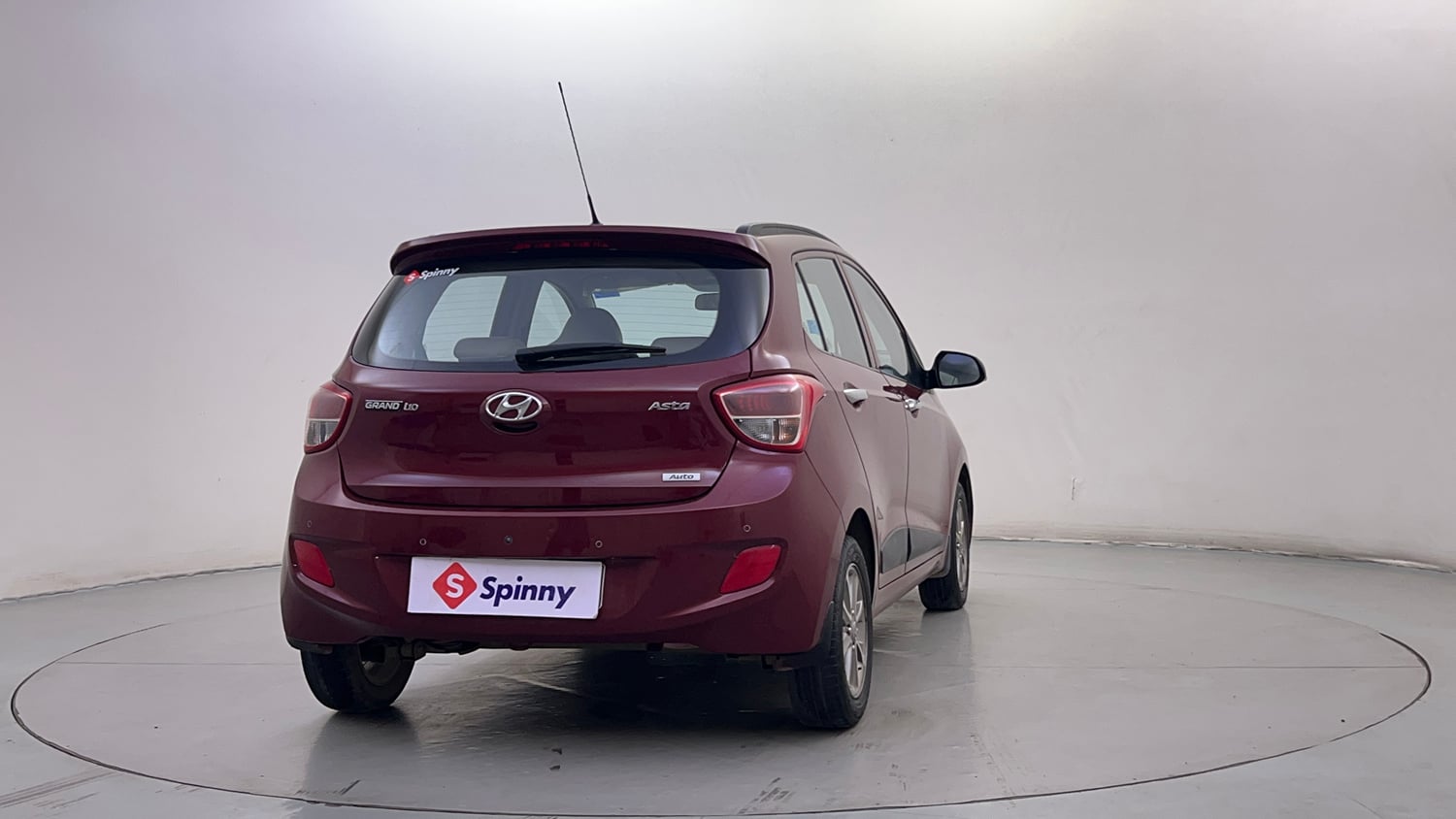 Used 2016 Hyundai Grand i10 Asta AT 1.2 Kappa VTVT (O) Petrol Automatic exterior RIGHT REAR CORNER VIEW