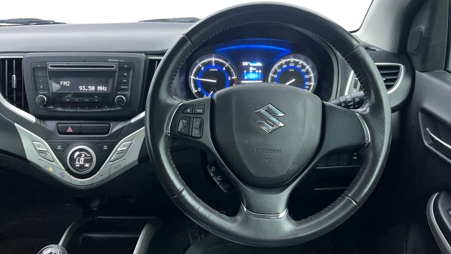 Used 2018 Maruti Suzuki Baleno Zeta 1.3 Diesel Manual interior STEERING VIEW