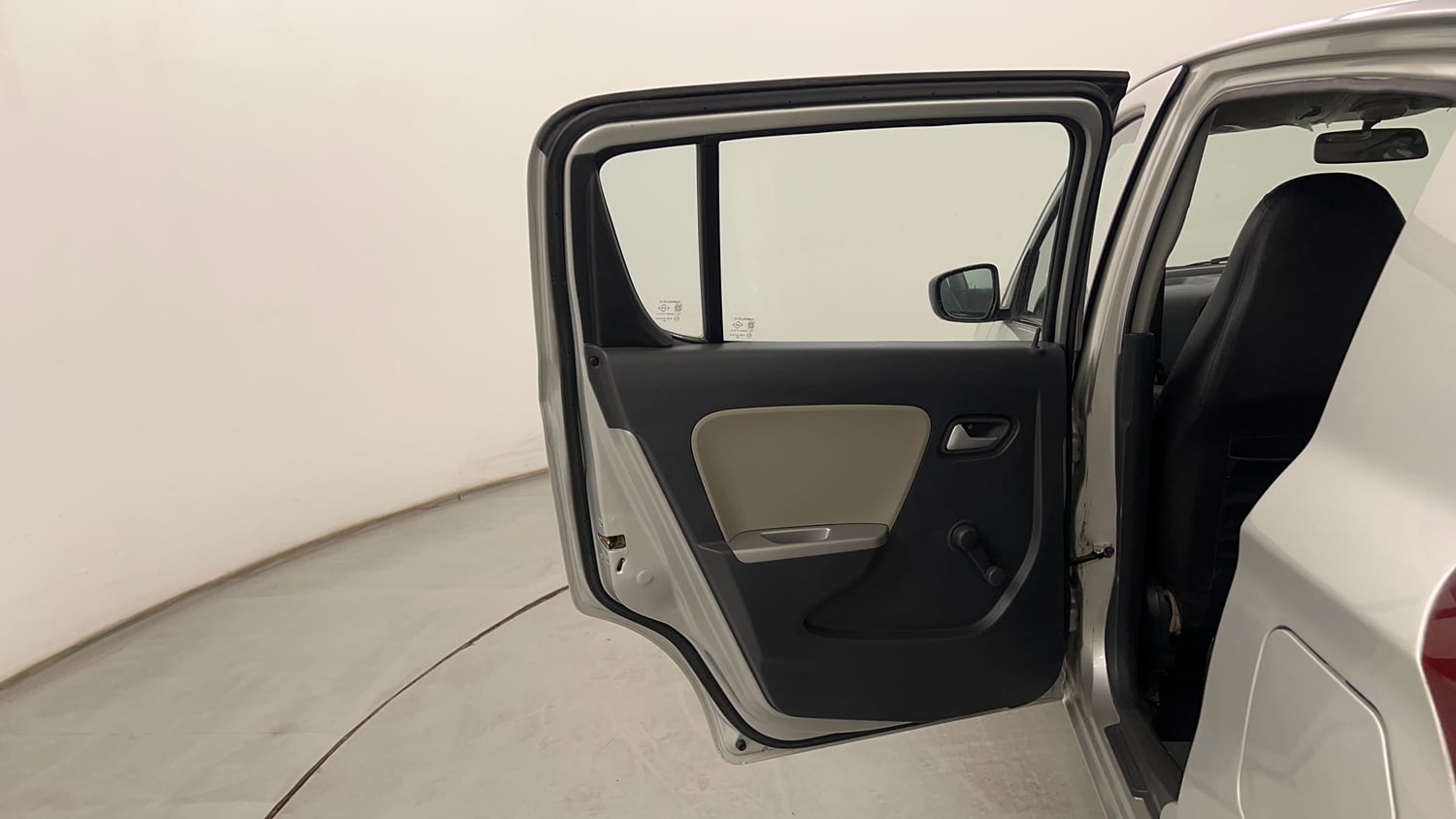 Used 2015 Maruti Suzuki Alto K10 VXi Petrol Manual interior LEFT REAR DOOR OPEN VIEW