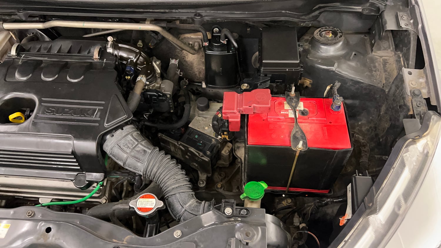 Used 2015 Maruti Suzuki Celerio VXi AMT Petrol Automatic engine ENGINE LEFT SIDE VIEW