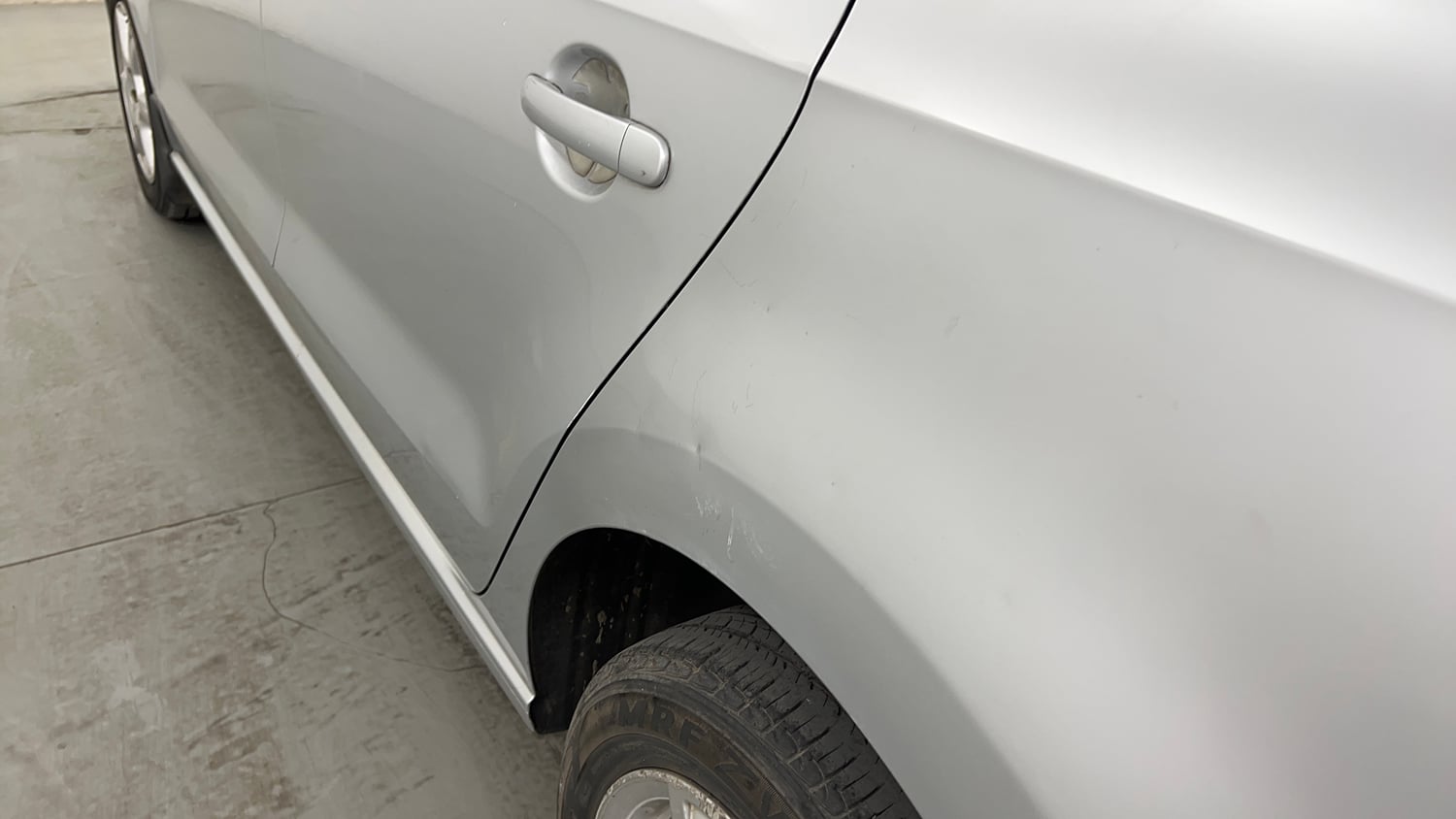 Used 2014 Volkswagen Vento Highline Diesel Diesel Manual dents MINOR SCRATCH